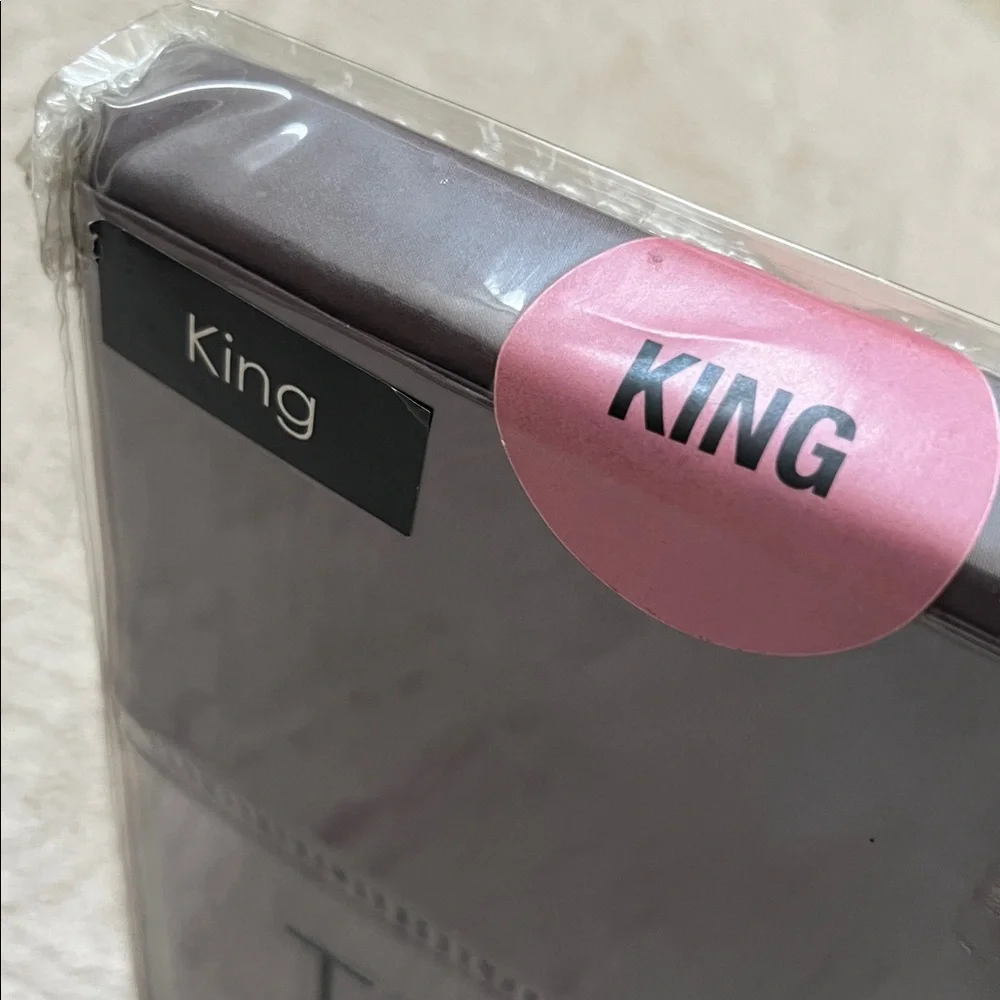 Tahari Home 100% cotton King Pillow Cases 400 thread count, New in packaging - Picture 11 of 15